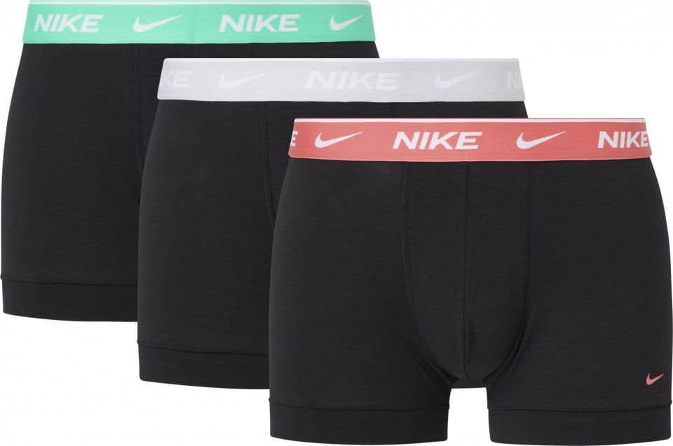 Боксерки Nike Sportswear
